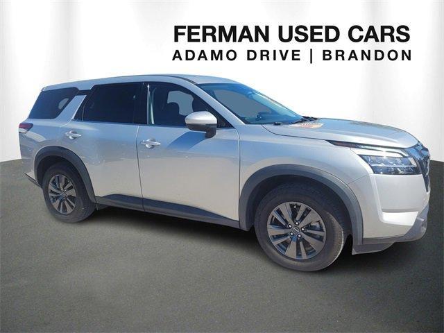 used 2022 Nissan Pathfinder car, priced at $22,987