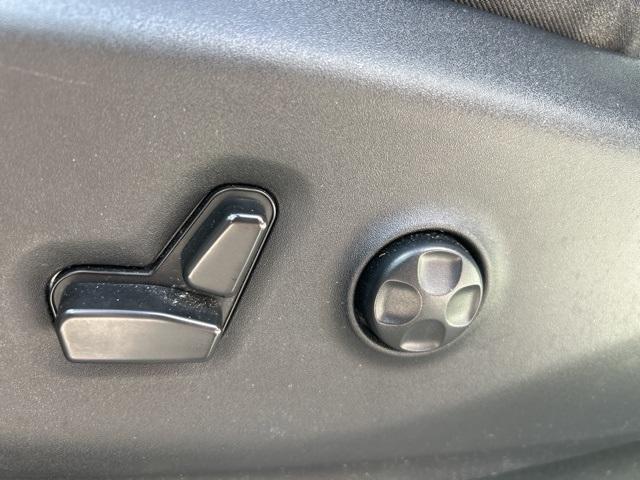 used 2022 Chrysler Pacifica car, priced at $19,487