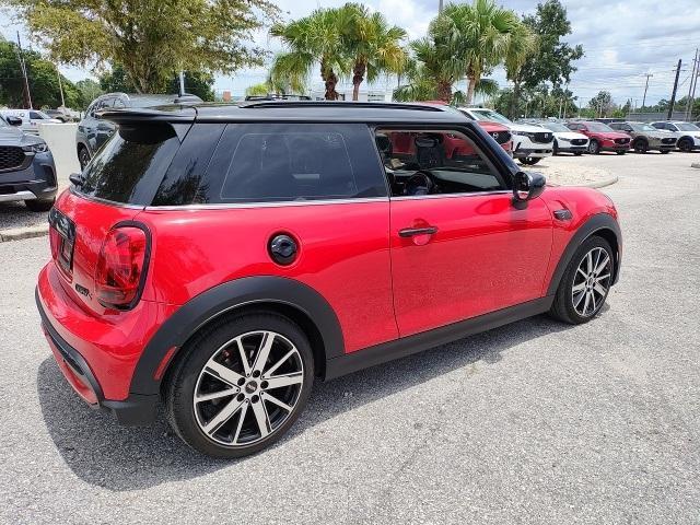 used 2024 MINI Hardtop car, priced at $26,987