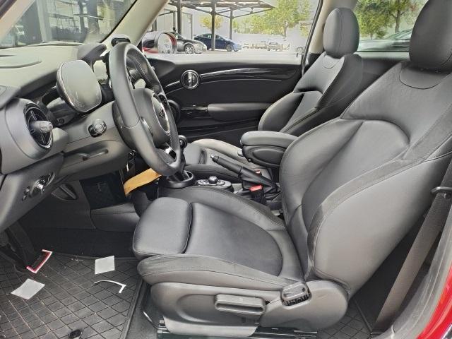 used 2024 MINI Hardtop car, priced at $26,987