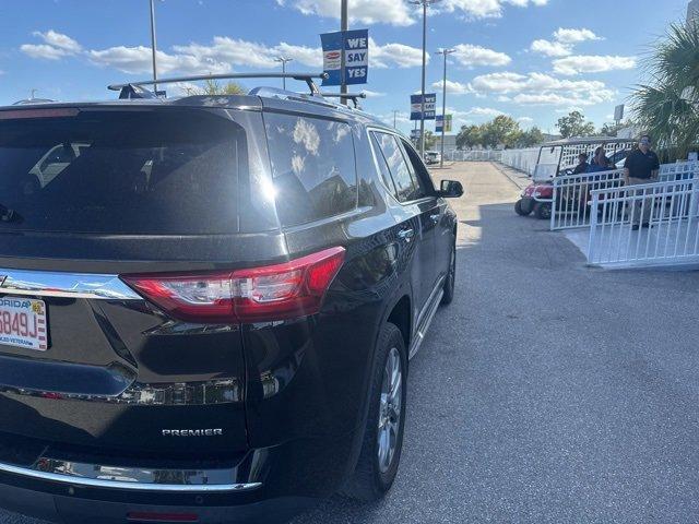 used 2019 Chevrolet Traverse car, priced at $24,488