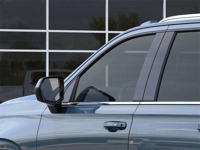 new 2025 Chevrolet Suburban car, priced at $64,580