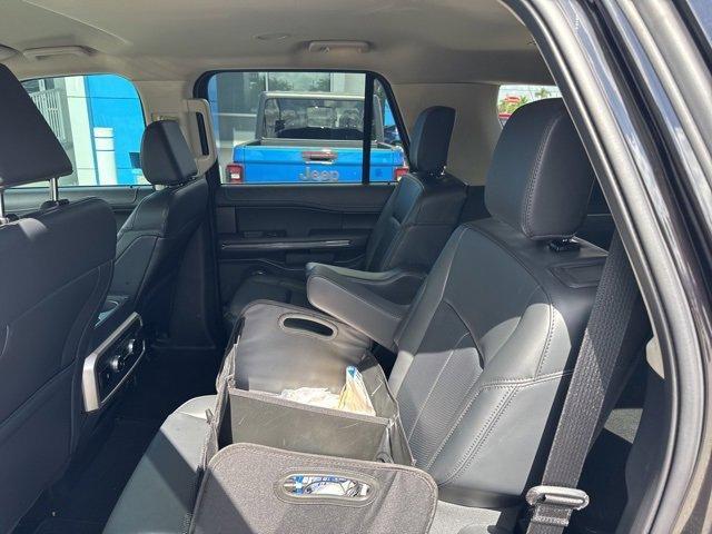 used 2024 Ford Expedition car, priced at $58,988