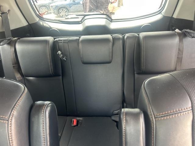 used 2017 Toyota Highlander car, priced at $21,987