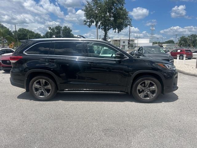 used 2017 Toyota Highlander car, priced at $21,987