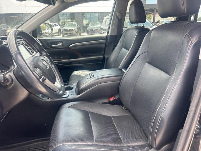 used 2017 Toyota Highlander car, priced at $21,987