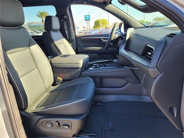 new 2025 Chevrolet Suburban car, priced at $77,620