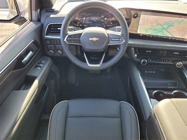 new 2025 Chevrolet Suburban car, priced at $77,620