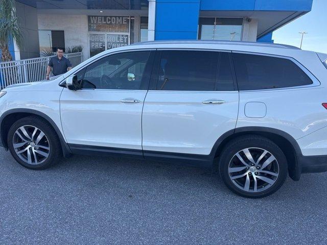 used 2017 Honda Pilot car, priced at $15,988