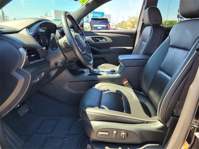used 2023 Chevrolet Traverse car, priced at $39,988