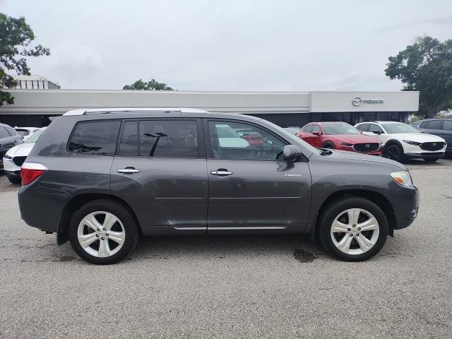used 2010 Toyota Highlander car, priced at $10,000