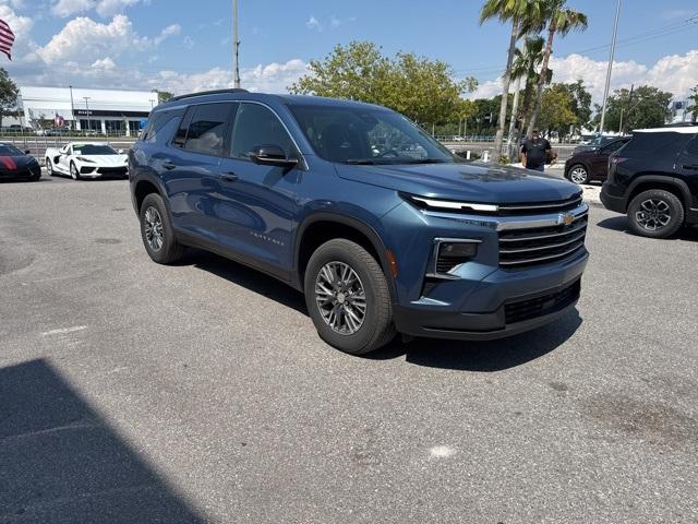 used 2024 Chevrolet Traverse car, priced at $40,988