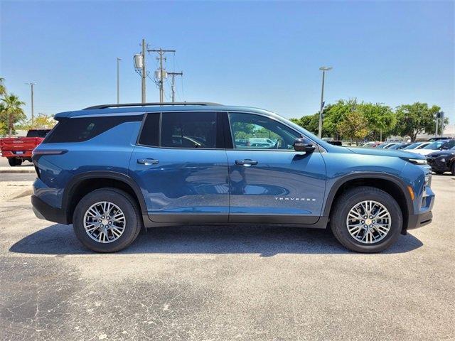 used 2024 Chevrolet Traverse car, priced at $40,988