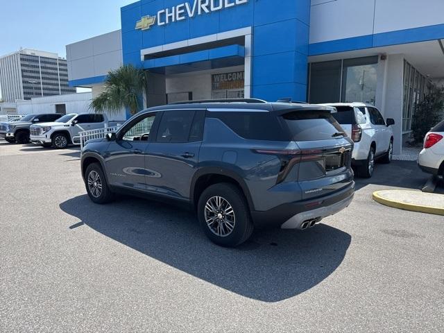 used 2024 Chevrolet Traverse car, priced at $40,988