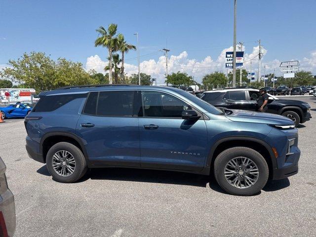 used 2024 Chevrolet Traverse car, priced at $40,988