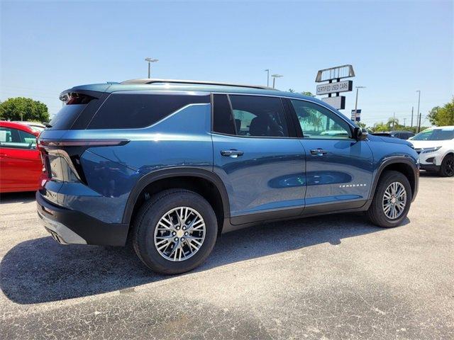 used 2024 Chevrolet Traverse car, priced at $40,988