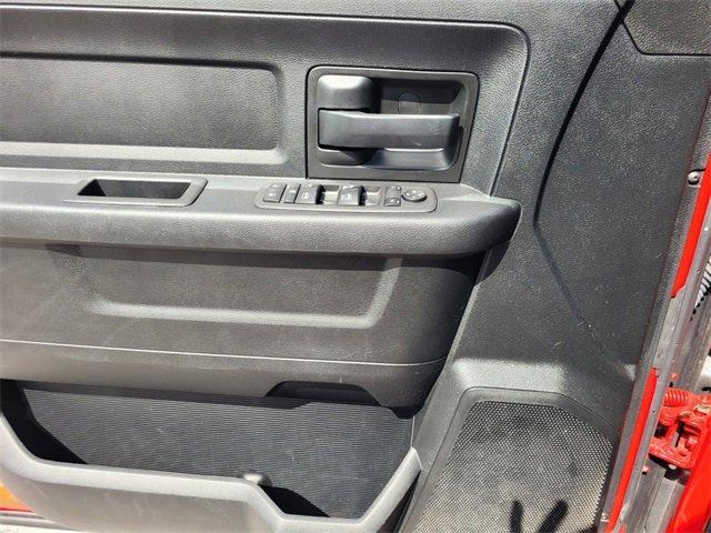 used 2020 Ram 1500 Classic car, priced at $25,000