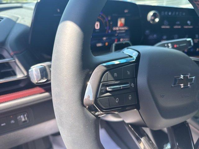 used 2025 Chevrolet Traverse car, priced at $54,988