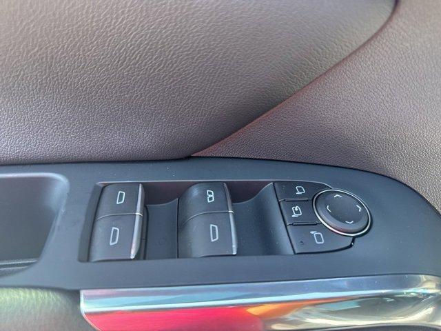 used 2025 Chevrolet Traverse car, priced at $54,988