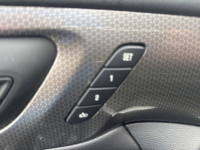 used 2023 Chevrolet Traverse car, priced at $37,488