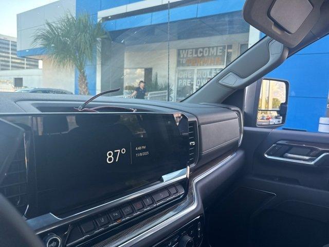 used 2025 Chevrolet Silverado 2500 car, priced at $62,988