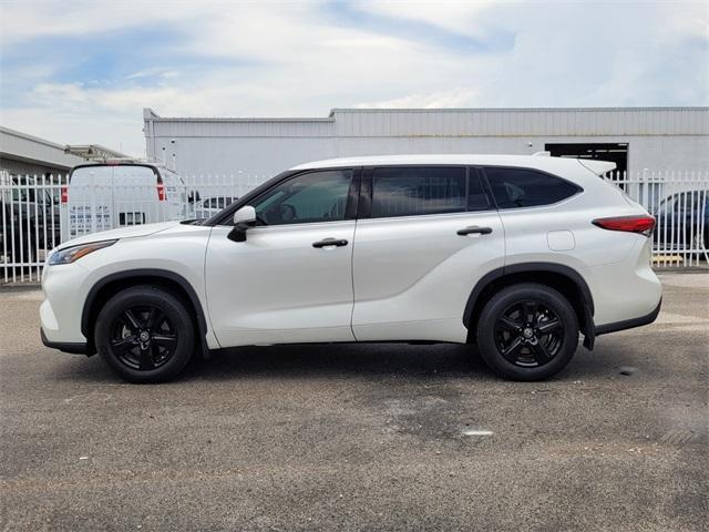 used 2020 Toyota Highlander car, priced at $26,988