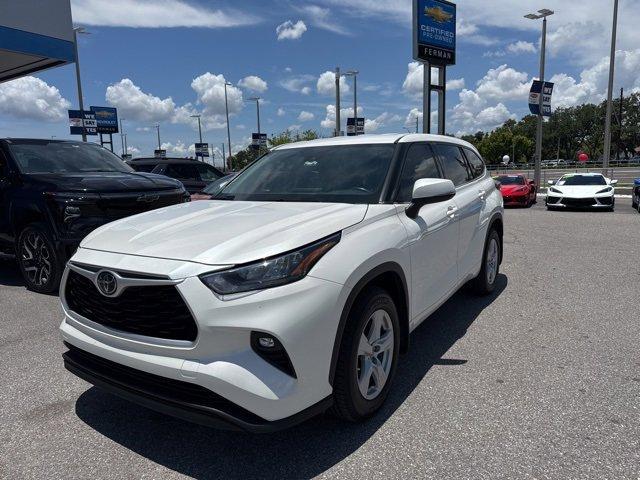 used 2020 Toyota Highlander car, priced at $26,988