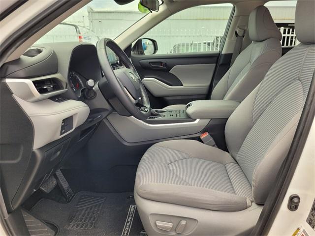 used 2020 Toyota Highlander car, priced at $26,988