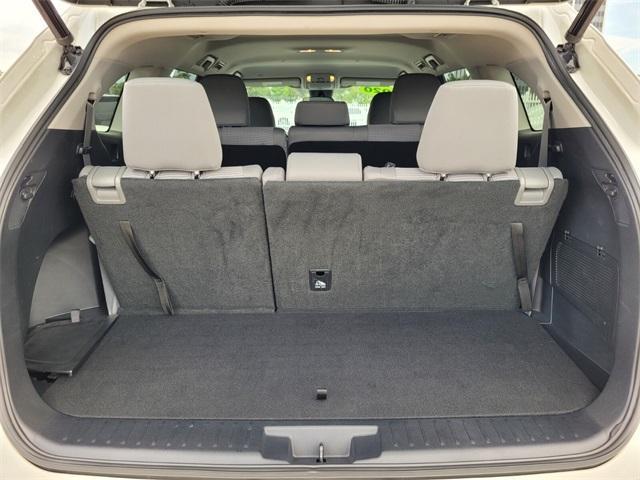 used 2020 Toyota Highlander car, priced at $26,988