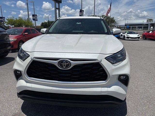 used 2020 Toyota Highlander car, priced at $26,988