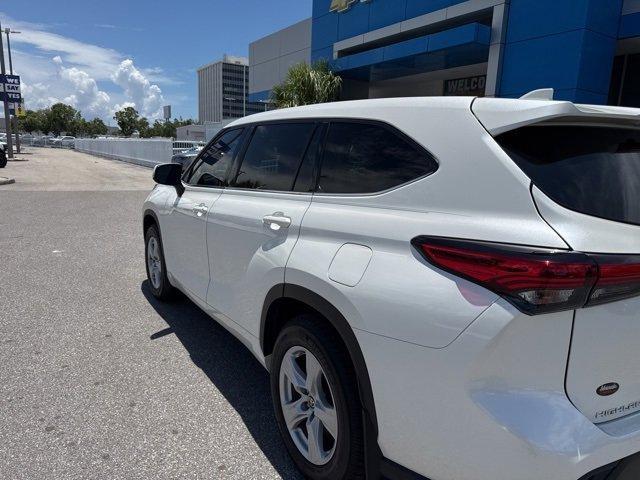 used 2020 Toyota Highlander car, priced at $26,988
