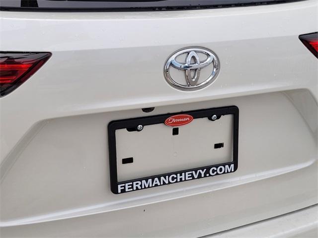 used 2020 Toyota Highlander car, priced at $26,988