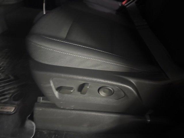 used 2025 Chevrolet Silverado 1500 car, priced at $39,988