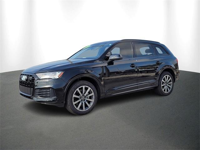 used 2024 Audi Q7 car, priced at $52,988