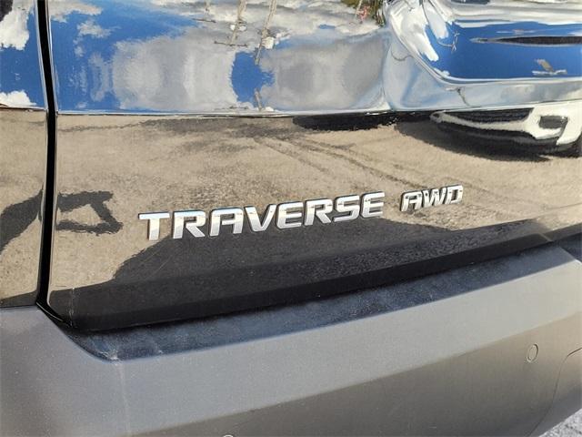 used 2023 Chevrolet Traverse car, priced at $27,488