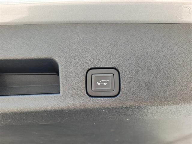 used 2025 GMC Acadia car, priced at $37,988