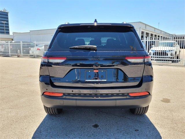 used 2024 Jeep Grand Cherokee car, priced at $39,988