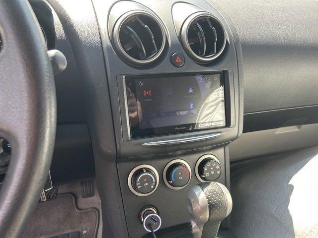 used 2015 Nissan Rogue Select car, priced at $7,000