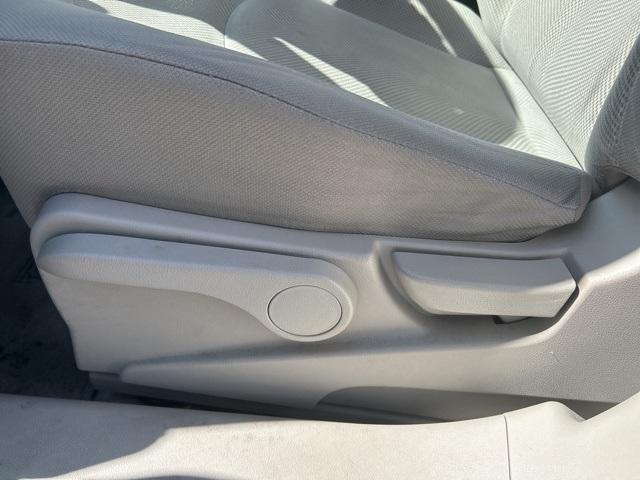 used 2015 Nissan Rogue Select car, priced at $7,000