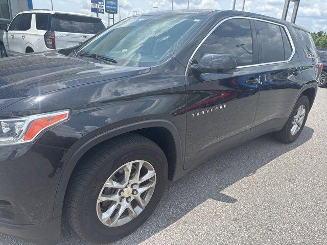 used 2019 Chevrolet Traverse car, priced at $17,988