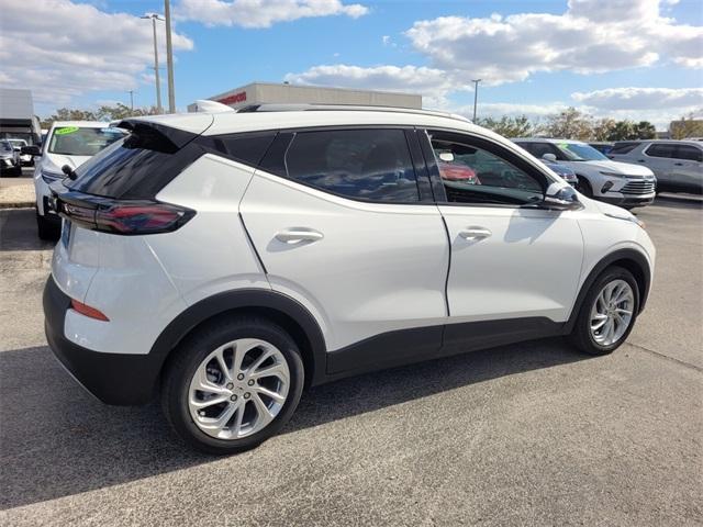 used 2023 Chevrolet Bolt EUV car, priced at $22,888