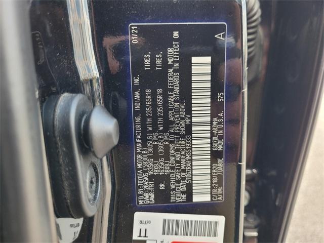 used 2021 Toyota Highlander car, priced at $25,688