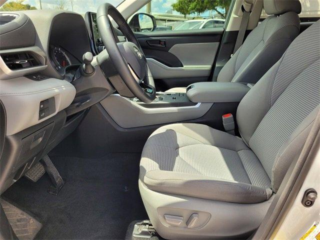 used 2020 Toyota Highlander car, priced at $27,988