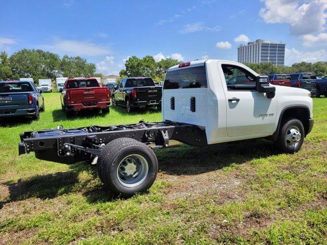 new 2024 Chevrolet Silverado 3500 car, priced at $51,028