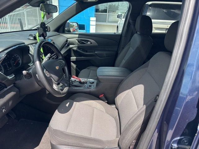 used 2023 Chevrolet Traverse car, priced at $29,988
