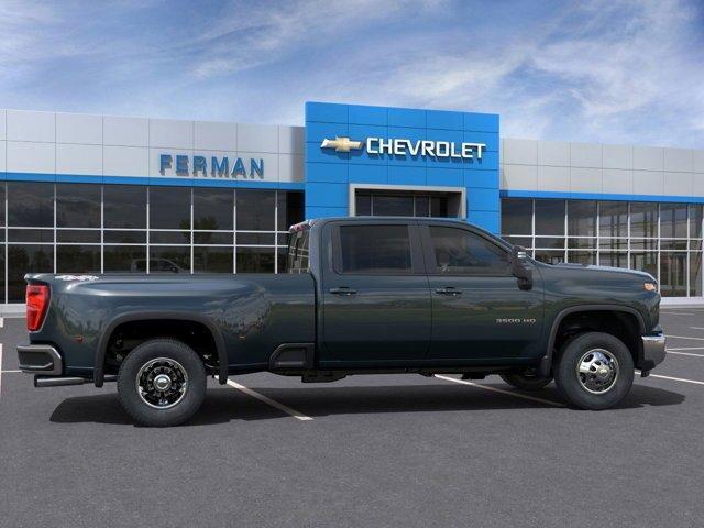 new 2025 Chevrolet Silverado 3500 car, priced at $75,915