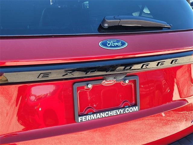 used 2025 Ford Explorer car, priced at $50,988