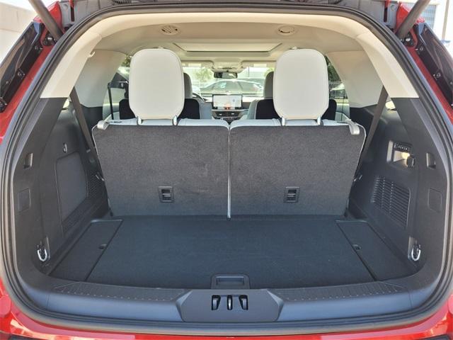 used 2025 Ford Explorer car, priced at $50,988