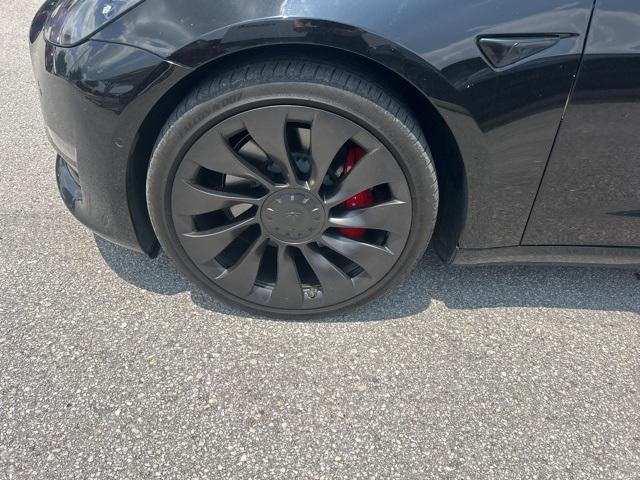 used 2022 Tesla Model 3 car, priced at $27,987
