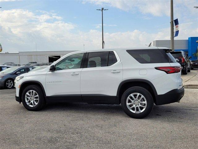 used 2023 Chevrolet Traverse car, priced at $27,488